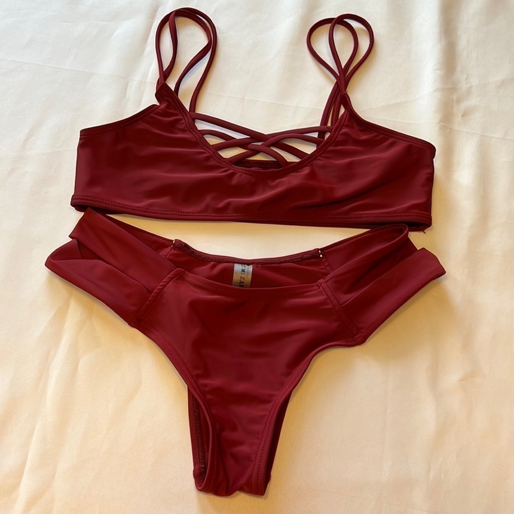 Zaful burgundy bikini top bikini bottom set - M